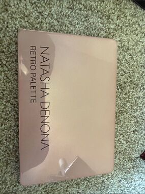 Natasha Denona Retro Palette - Soft Blush Pink Case